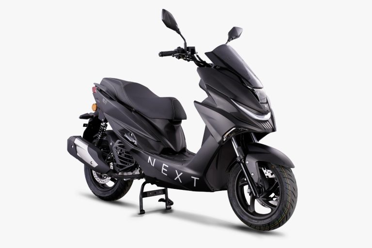 Next NX2 i125 Negro Mate frontal