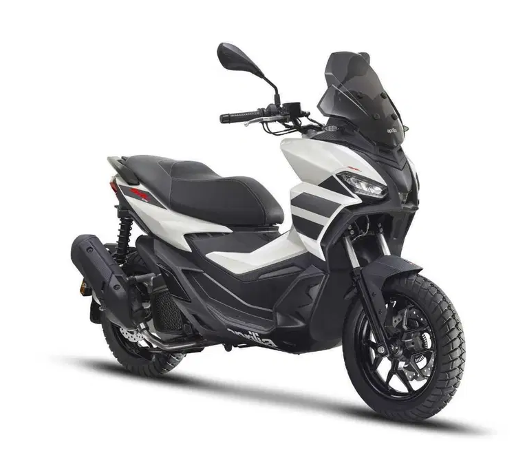 aprilia sr gt 125 blanco alquiler valencia