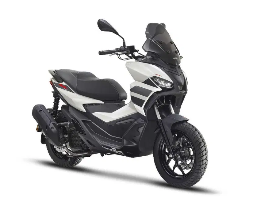 aprilia sr gt 125 blanco alquiler valenciaa